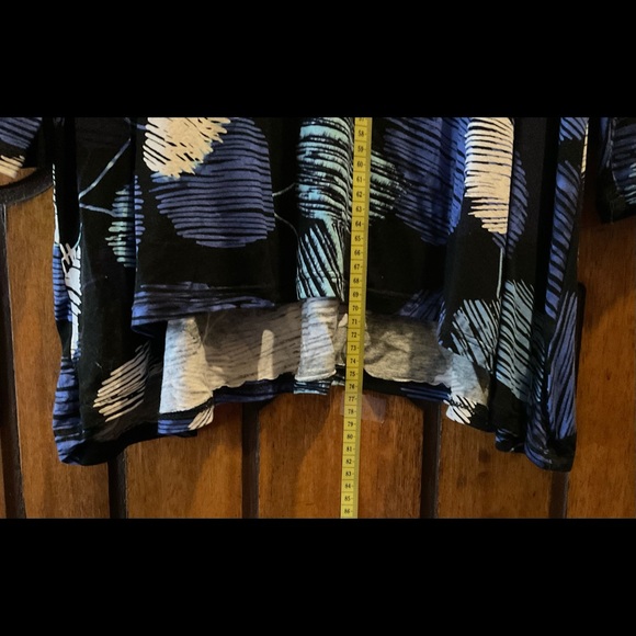 Miller’s 3/4 sleeve with scoop neck size 22 $10 💙 - Picture 6 of 8